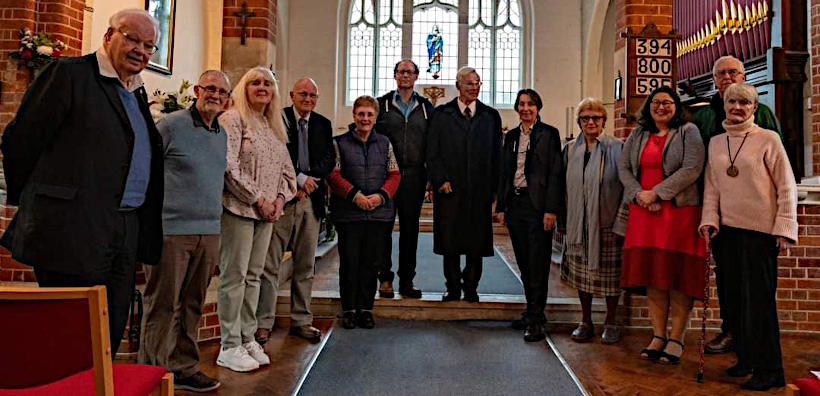 Photograph of Commissioning Joan Solomon and Andrew Bradstock